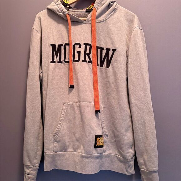 McGraw Tops - McGraw Unisex Gray Hoodie Jacket L Tour Patch Detail Casual